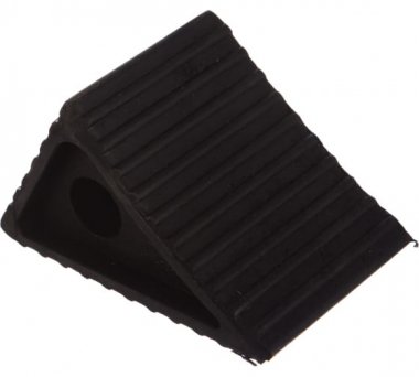 Фотография товара 'Ombra OHT4002 Упор противооткатный, резиновый, 120х80х70 мм'